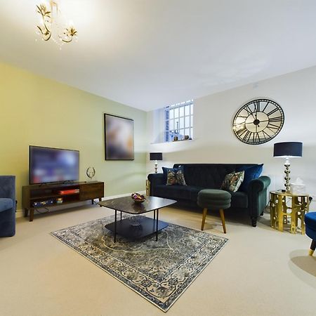 Modern Duplex Central Free Parking Wi-Fi Apartment Cheltenham Exterior foto