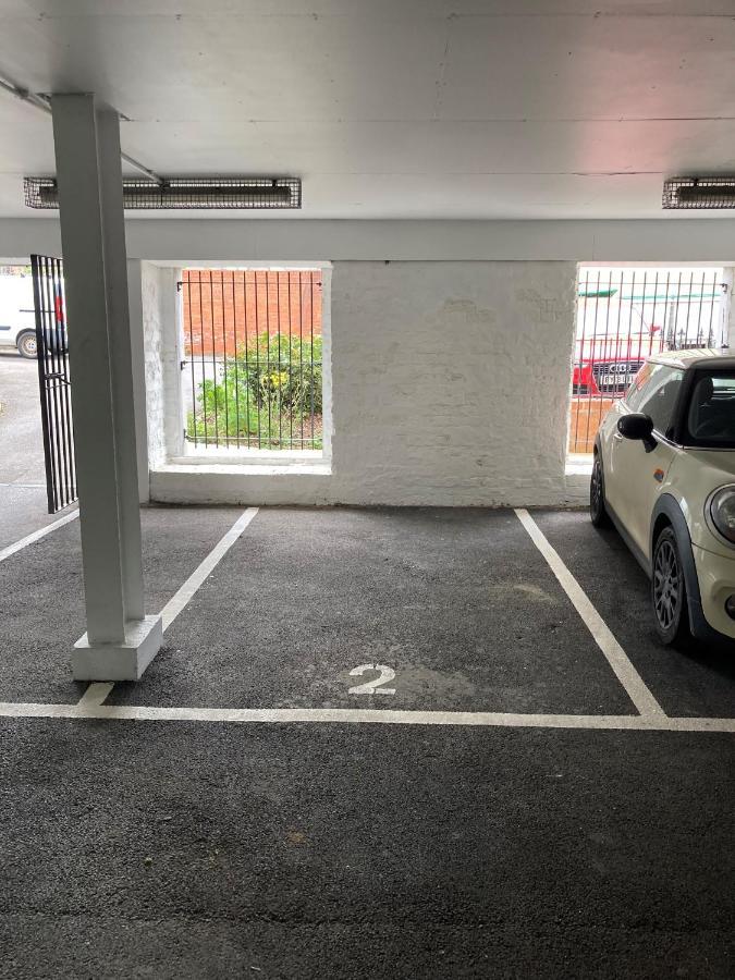 Modern Duplex Central Free Parking Wi-Fi Apartment Cheltenham Exterior foto