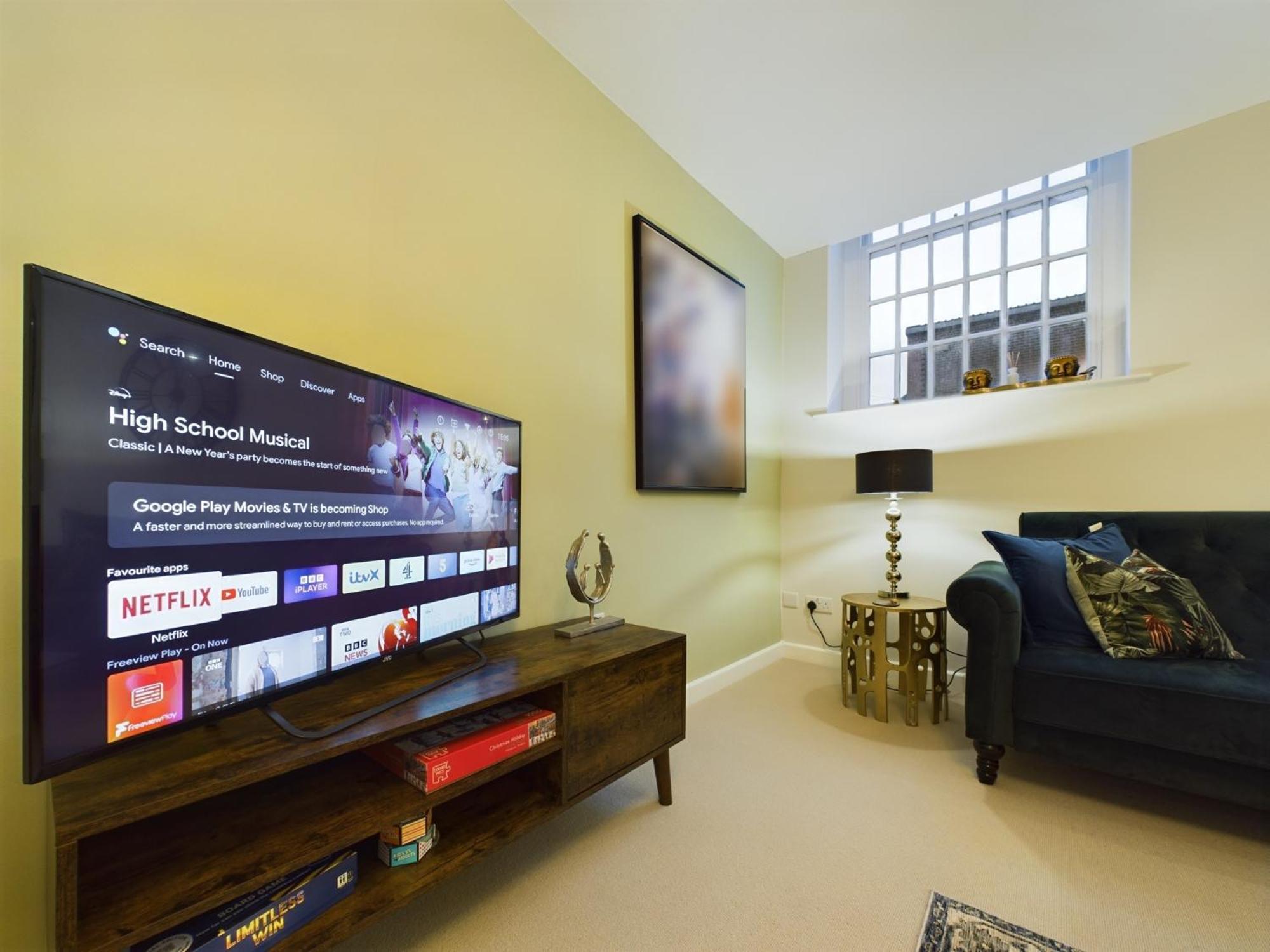 Modern Duplex Central Free Parking Wi-Fi Apartment Cheltenham Exterior foto