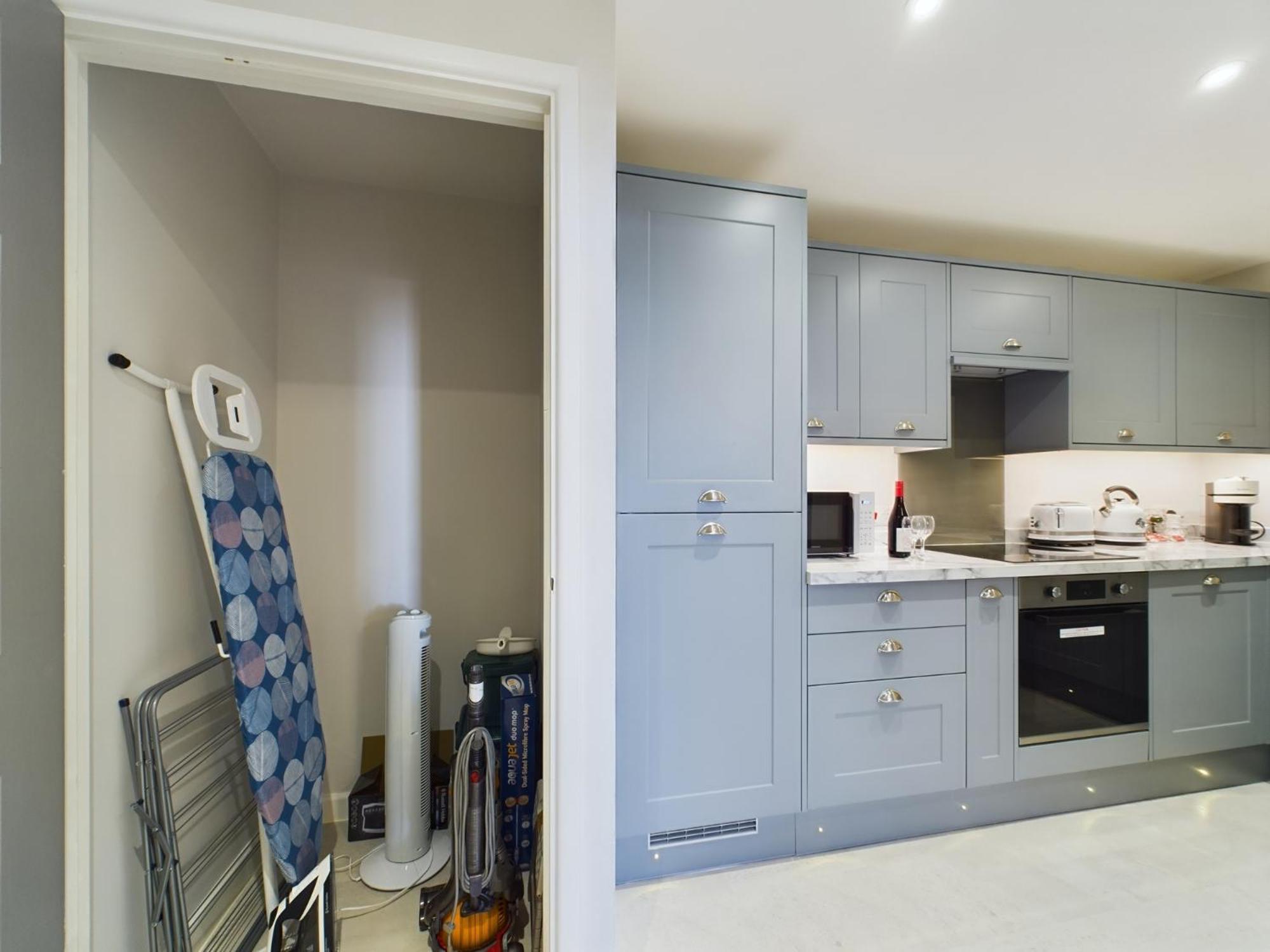 Modern Duplex Central Free Parking Wi-Fi Apartment Cheltenham Exterior foto